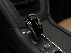 2021款 2.0T 四驱铂金型