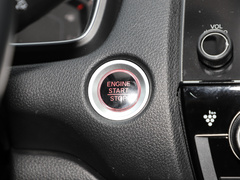 2021款 240TURBO CVT四驱尊享版