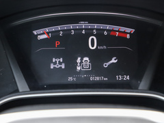 2021款 240TURBO CVT四驱尊享版