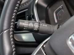 2021款 240TURBO CVT四驱尊享版