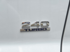 2021款 240TURBO CVT四驱尊享版