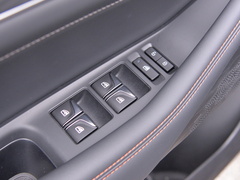 2021款 2.0T 尊贵型