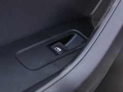 2021款 TSI330 两驱豪华版