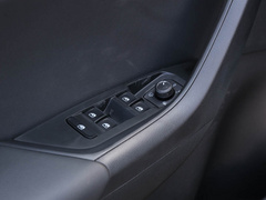 2021款 TSI330 两驱豪华版