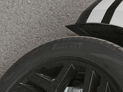 2020款 249PS R-DYNAMIC S 曜黑运动科技版