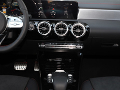 2021款 CLA 200 4MATIC