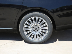 2021款 改款 E 300 L 尊贵型