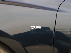 2021款 2.5L 蓝天尊崇版