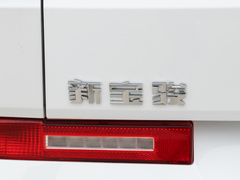 2021款 1.5T 伊犁牧场 CVT豪华型 