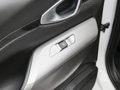 2021款 1.5T 伊犁牧场 CVT豪华型 
