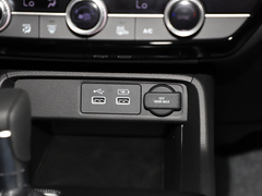 2022款 240TURBO CVT劲动版