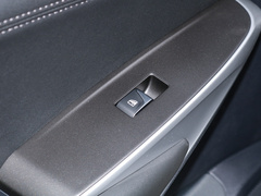 2021款 1.5T 自动先锋型