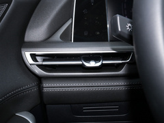 2021款 1.5T 自动先锋型