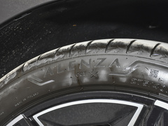 2022款  xDrive40