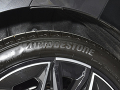 2022款  xDrive40