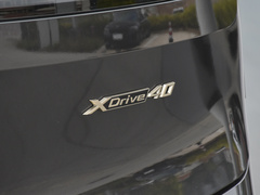 2022款  xDrive40