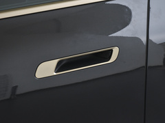2022款  xDrive40
