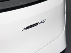 2022款  xDrive40