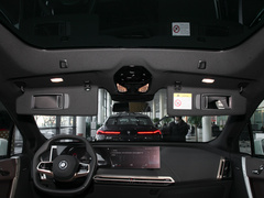 2022款  xDrive40