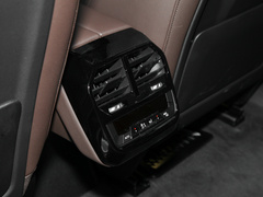 2022款  xDrive40
