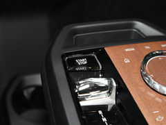 2022款  xDrive40