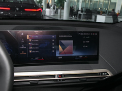 2022款  xDrive40