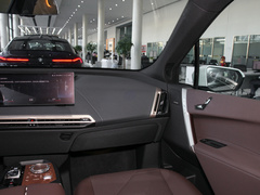 2022款  xDrive40