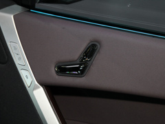 2022款  xDrive40
