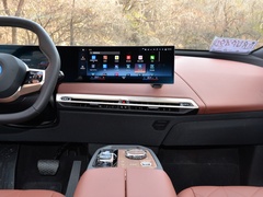 2022款  xDrive50