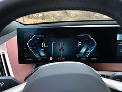 2022款  xDrive50