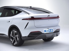 2022款  标准高阶版