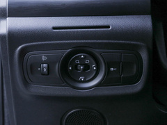 2021款 钻石版 1.5L 手动2克拉