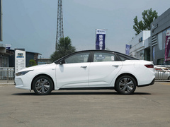 2021款 Pro 臻享高能续航版 600KM A600立方版