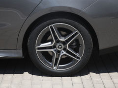 2021款 CLA 200 猎跑车