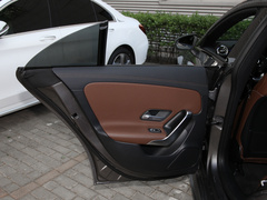 2021款 CLA 260 4MATIC 猎跑车