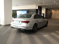 2021款 改款 E 300 运动版