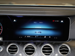 2021款 改款 E 300 运动版