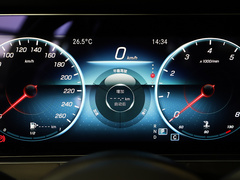 2021款 改款 E 300 运动版