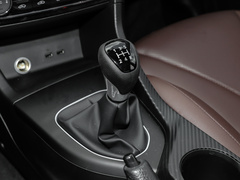 2021款 1.5L 手动翼豪版
