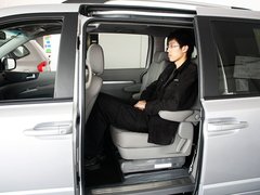 2006款 2.7L 自动 舒适版 7座