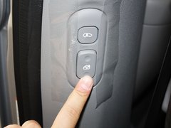 2006款 2.7L 自动 舒适版 7座