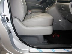 2006款 2.7L 自动 舒适版 7座