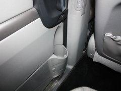 2006款 2.7L 自动 舒适版 7座