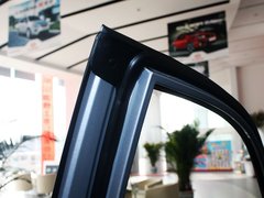 2006款 2.7L 自动 舒适版 7座