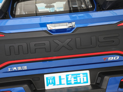 2021款 2.0T双增压 自动四驱高底盘舒享型标箱