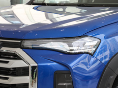 2021款 2.0T双增压 自动四驱高底盘舒享型标箱