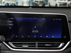 2021款 2.0T双增压 自动四驱高底盘舒享型标箱