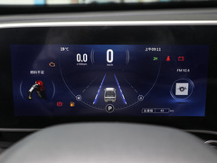 2021款 2.0T双增压 自动四驱高底盘舒享型标箱