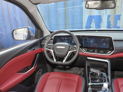 2021款 2.0T双增压 自动四驱高底盘豪华型标箱
