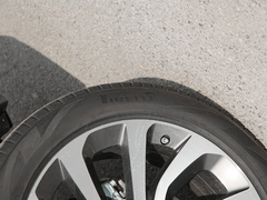 2021款 249PS R-Dynamic SE 性能科技版 5座